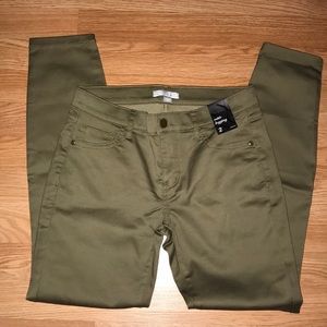 New York and company pants